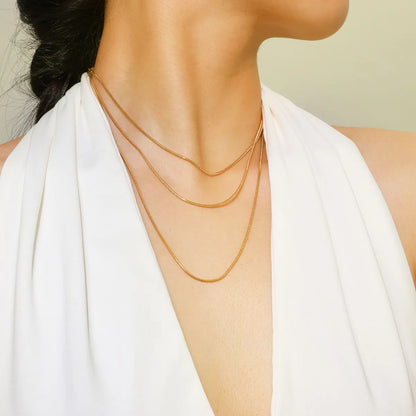 201 Stainless Steel Gold Plated Simple Style Solid Color Three Layer Necklace