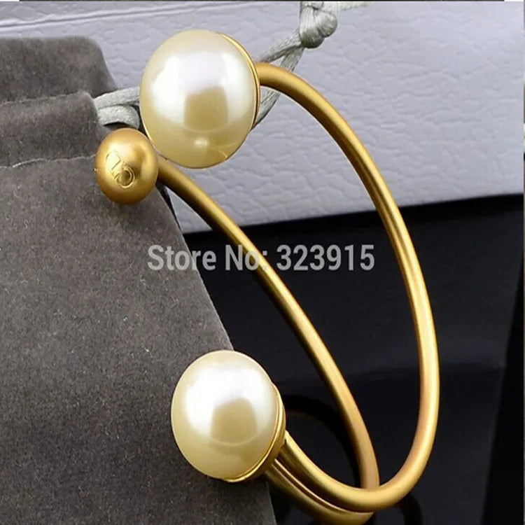 New Wild Temperament Korean Catwalk Pearl Open Bracelet Large Pearl Bracelet Accessories