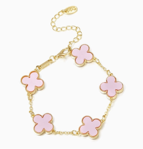 Casual Four Leaf Clover Alloy Inlay Shell Women'S Bracelets