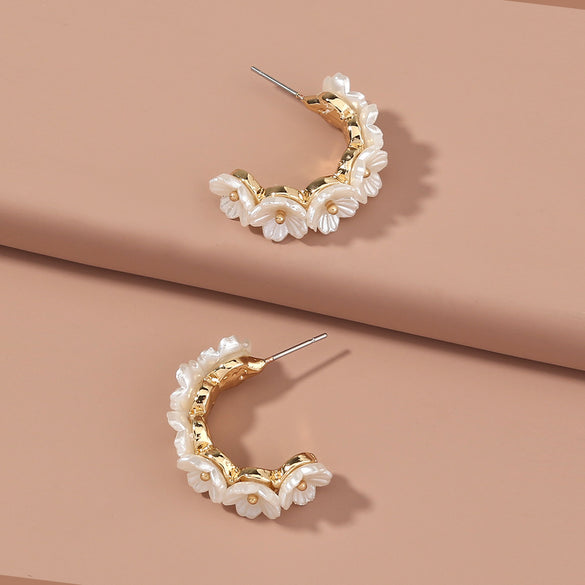 European And American Fashion Creative Butterfly C-shaped Flower Resin Earrings