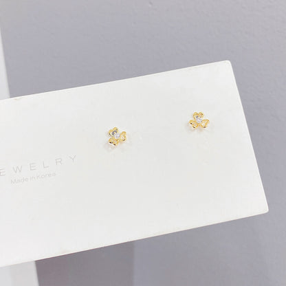 1 Set Vacation Flower Copper Inlay Zircon Ear Studs