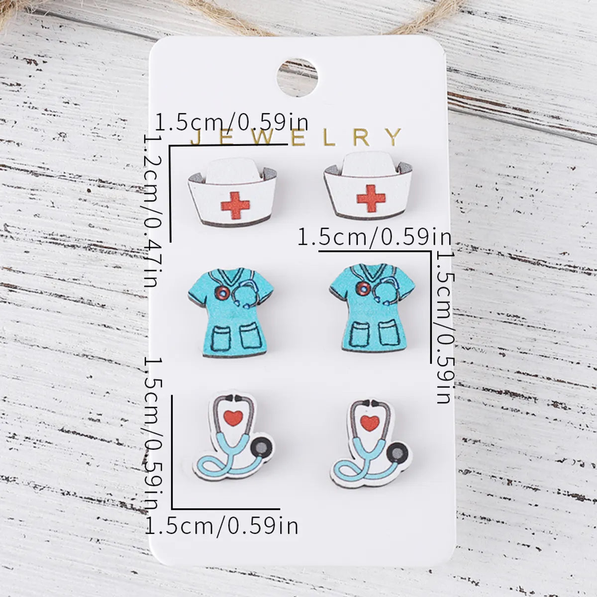 3 Pairs Retro Cartoon Heart Shape Wood Ear Studs