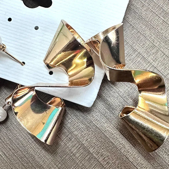 3 Pairs Simple Style Classic Style Irregular Heart Shape Pearl Plating Inlay Alloy Artificial Pearls Silver Plated Earrings