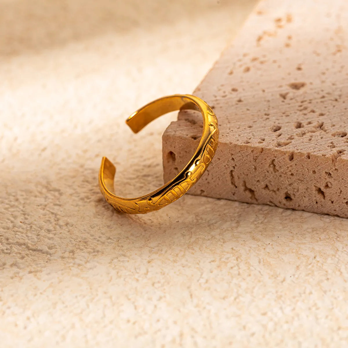 304 Stainless Steel 14K Gold Plated Casual Roman Style Commute Plating Hollow Out Inlay Heart Shape Twist Natural Stone Open Rings