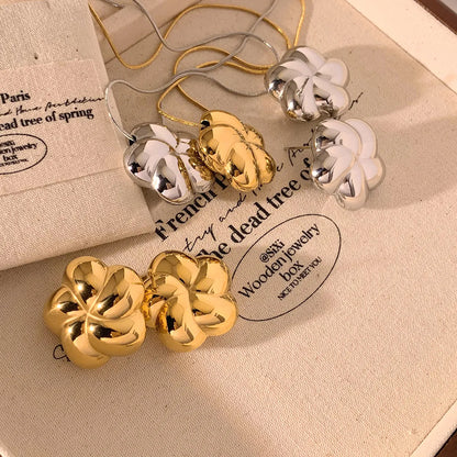 Wholesale Jewelry Casual Sweet Flower 304 Stainless Steel No Inlaid 16K Gold Plated White Gold Plated Gold Plated Earrings Necklace