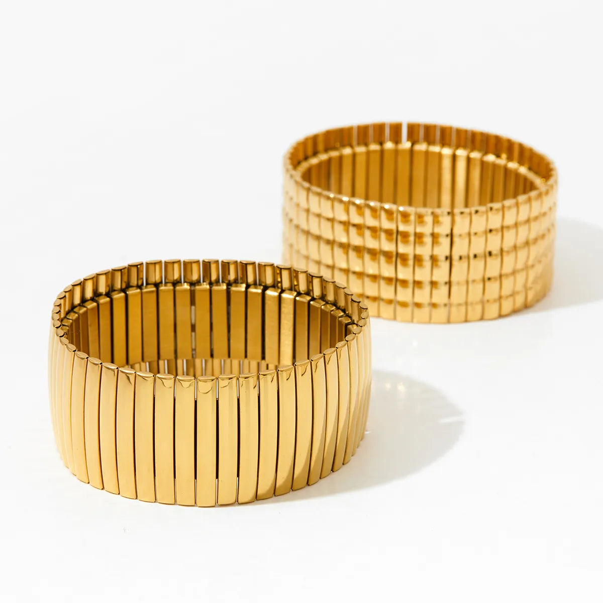 Modern Style Stripe 304 Stainless Steel 16K Gold Plated White Gold Plated Gold Plated Bangle In Bulk