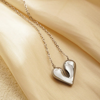 304 Stainless Steel 18K Gold Plated Basic Modern Style Classic Style Irregular Heart Shape Pendant Necklace