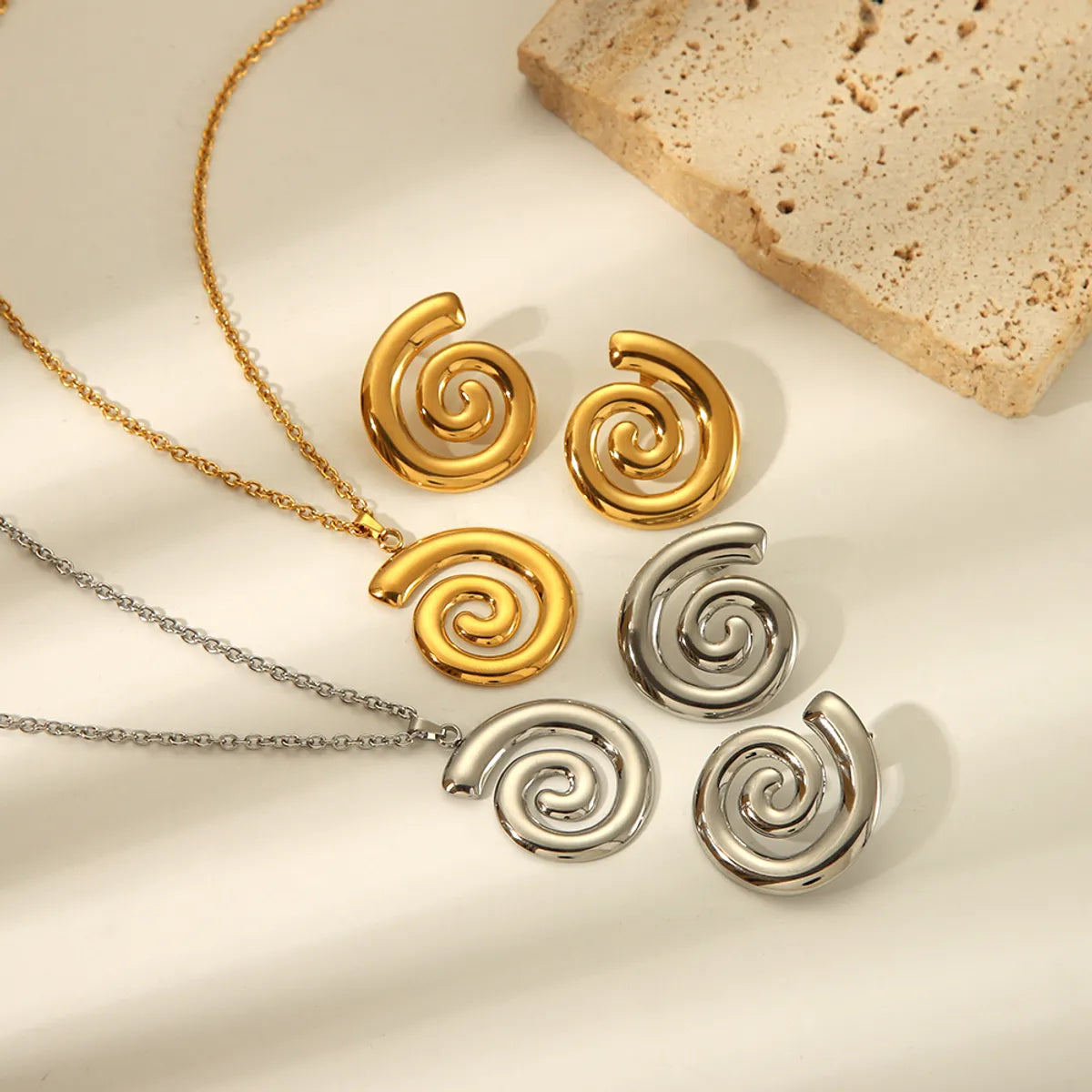 304 Stainless Steel 18K Gold Plated Basic Modern Style Classic Style Polishing Plating Asymmetrical Spiral Stripe Earrings Necklace