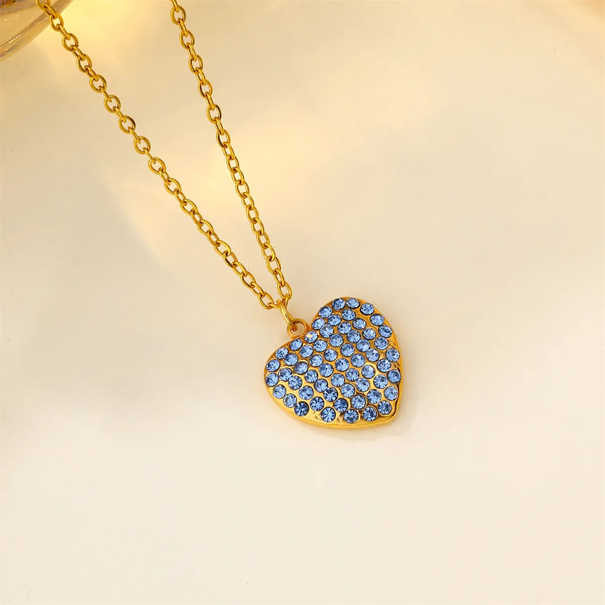 Wholesale Jewelry Casual Heart Shape 201 Stainless Steel 304 Stainless Steel Zircon 18K Gold Plated Inlay Pendant Necklace