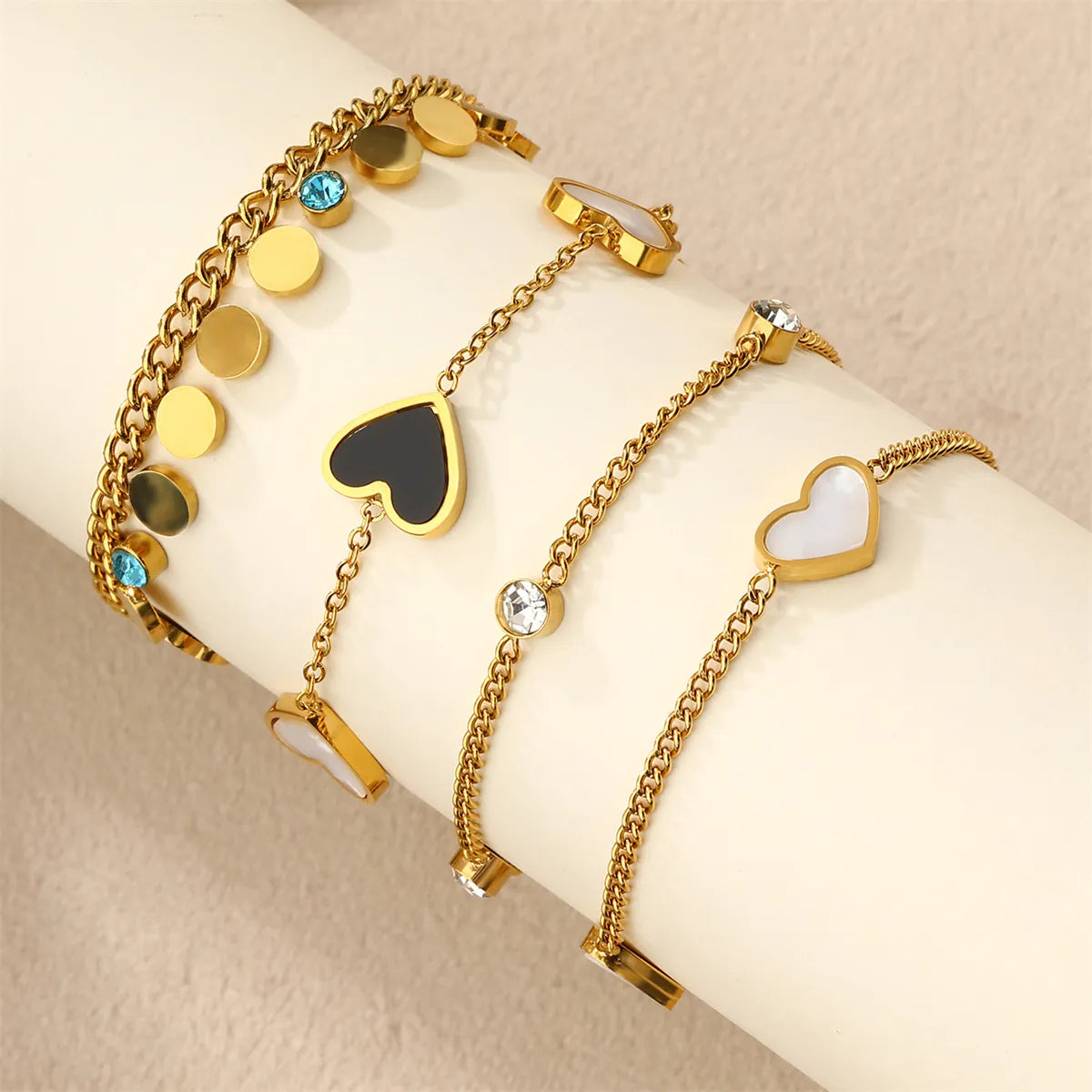 304 Stainless Steel 18K Gold Plated Casual Plating Inlay Heart Shape Bracelets