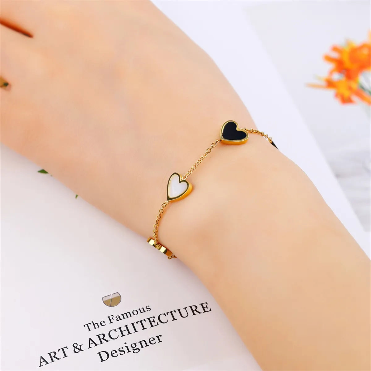 304 Stainless Steel 18K Gold Plated Casual Plating Inlay Heart Shape Bracelets