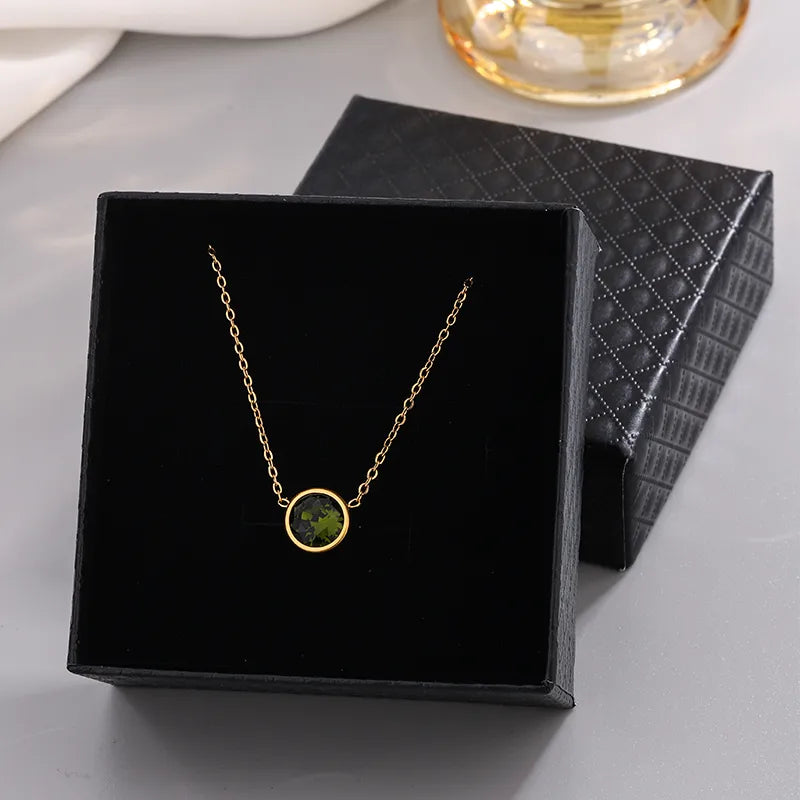 Wholesale Jewelry French Style Modern Style Classic Style Circle 304 Stainless Steel Rhinestones 18K Gold Plated Plating Inlay Pendant Necklace