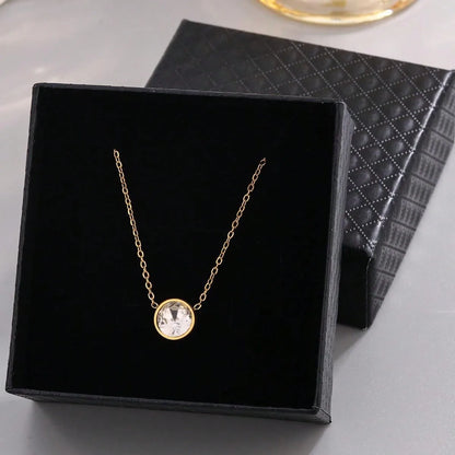 Wholesale Jewelry French Style Modern Style Classic Style Circle 304 Stainless Steel Rhinestones 18K Gold Plated Plating Inlay Pendant Necklace