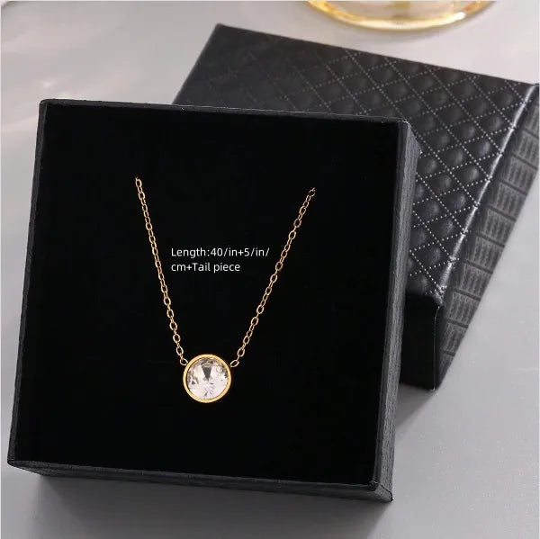 Wholesale Jewelry French Style Modern Style Classic Style Circle 304 Stainless Steel Rhinestones 18K Gold Plated Plating Inlay Pendant Necklace