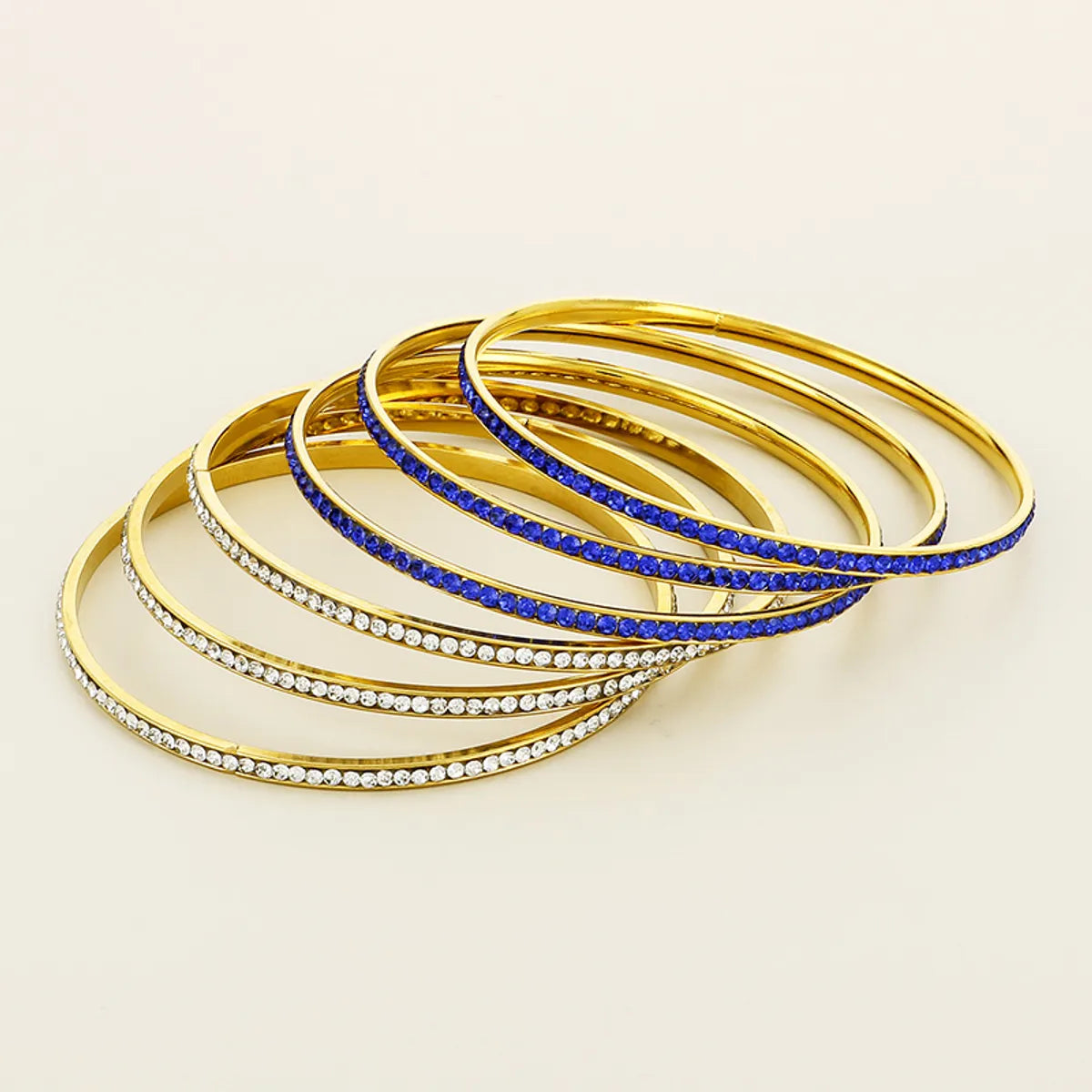 Glam Solid Color 304 Stainless Steel 18K Gold Plated Bangle In Bulk