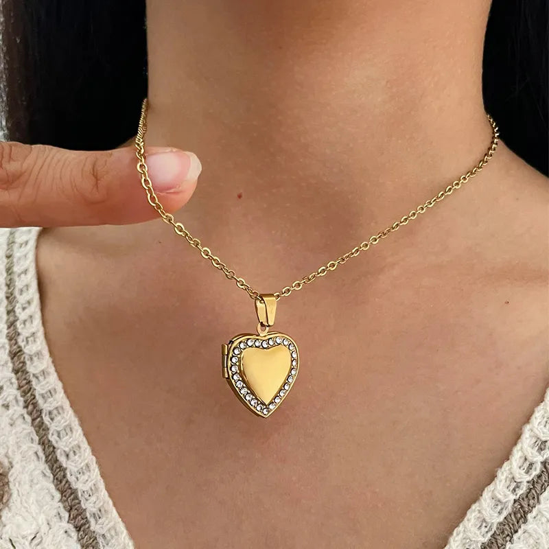 304 Stainless Steel 18K Gold Plated Luxurious Plating Inlay Heart Shape Zircon Pendant Necklace