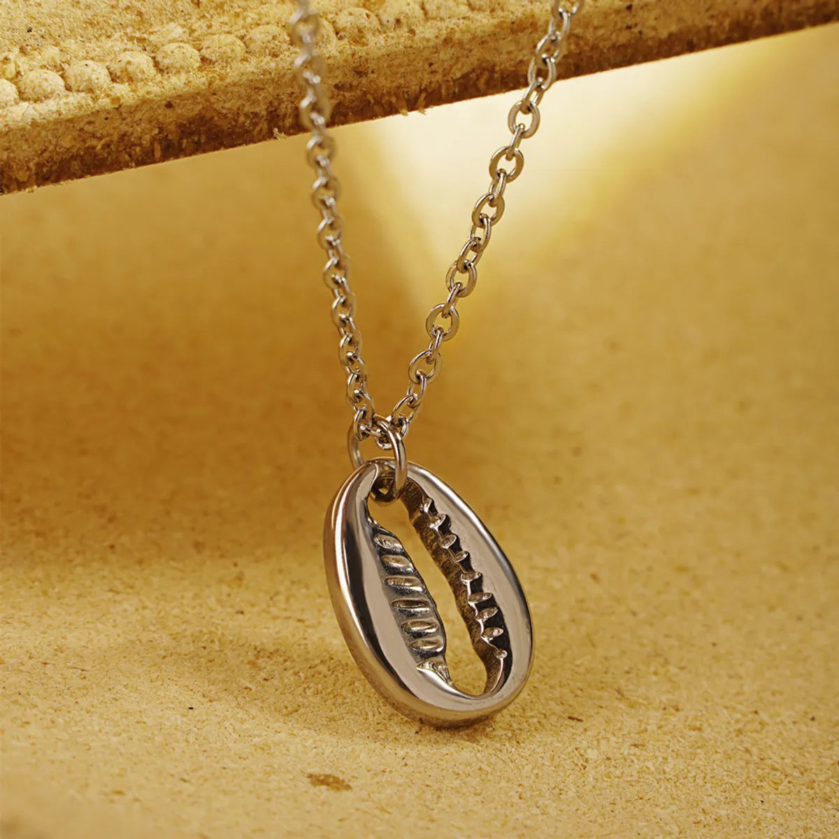 304 Stainless Steel 18K Gold Plated Marine Style Beach Plating Shell Pendant Necklace