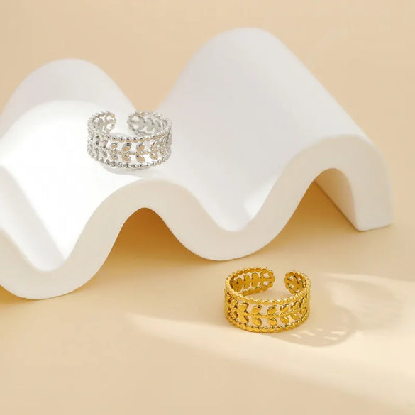 304 Stainless Steel 18K Gold Plated Modern Style Simple Style Geometric Solid Color Open Rings