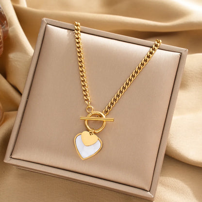 304 Stainless Steel 18K Gold Plated Modern Style Simple Style Round Star Heart Shape Pendant Necklace