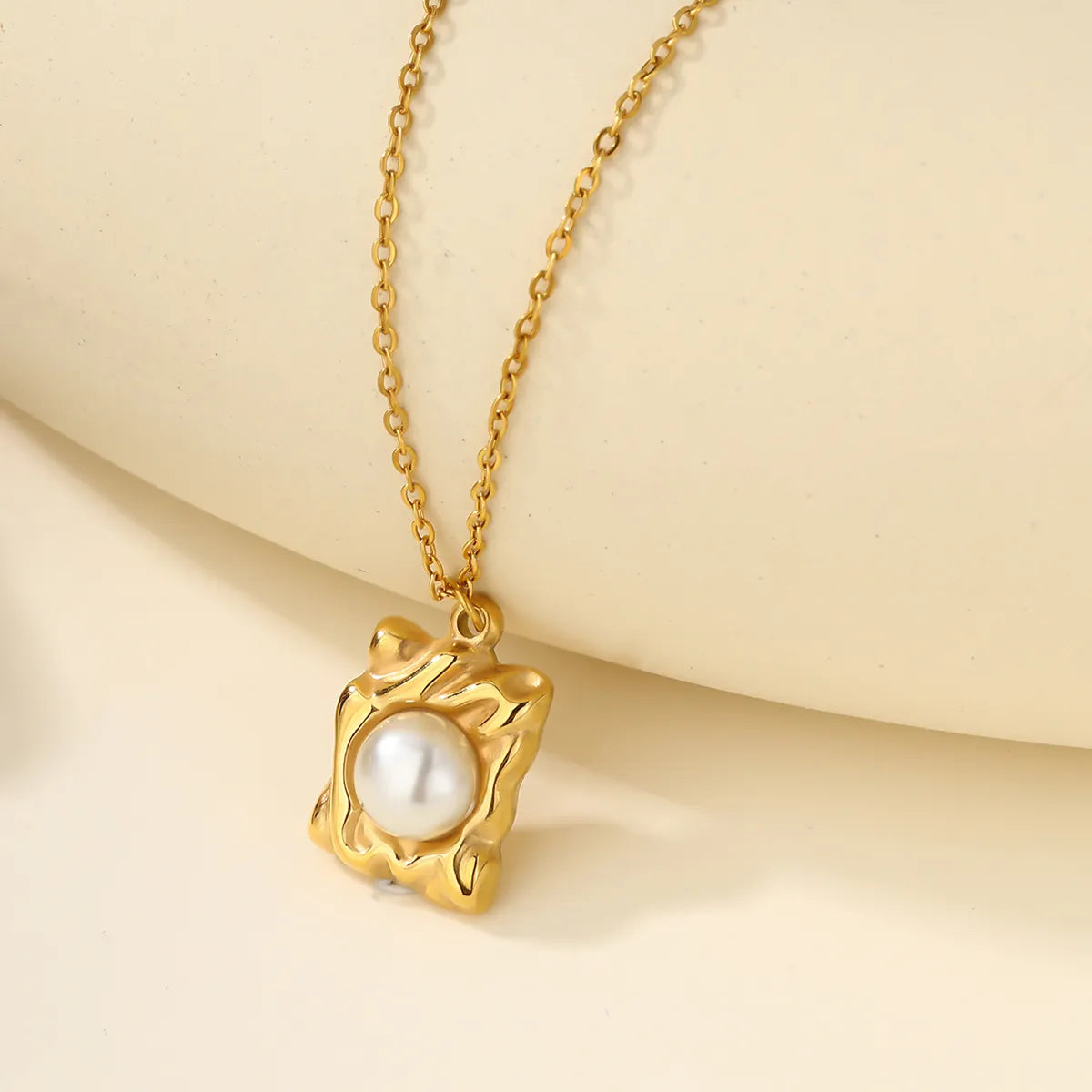 304 Stainless Steel 18K Gold Plated Plating Inlay Sun Flower Bow Knot Artificial Pearls Zircon Pendant Necklace