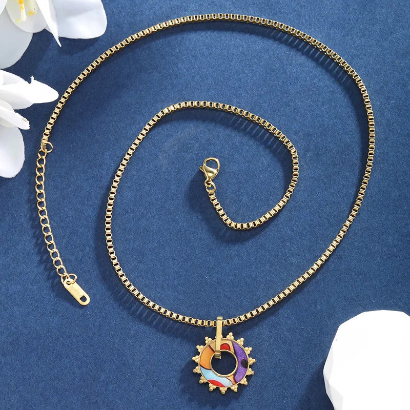 304 Stainless Steel 18K Gold Plated Retro XUPING Simple Style Plating Inlay Star Moon Artificial Gemstones Pendant Necklace