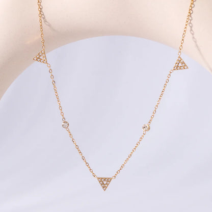 304 Stainless Steel 18K Gold Plated Romantic Simple Style Shiny Hollow Out Inlay Triangle Rhinestones Necklace