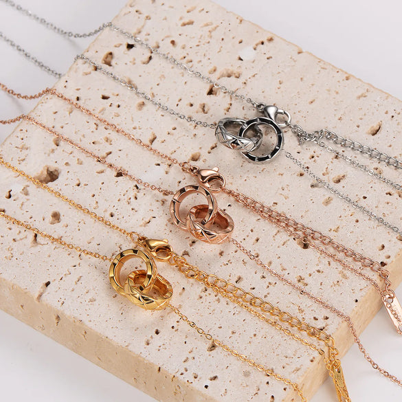 304 Stainless Steel 18K Gold Plated Rose Gold Plated Elegant Classic Style Plating Rhombus Pendant Necklace