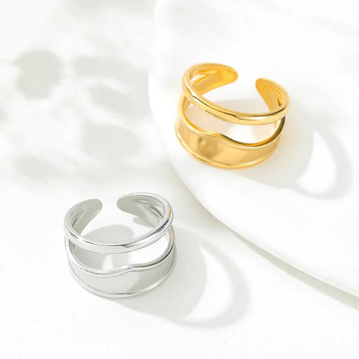 304 Stainless Steel 18K Gold Plated Simple Style Classic Style Asymmetrical Plating Solid Color Rings