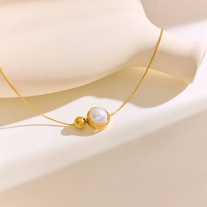 304 Stainless Steel 18K Gold Plated Simple Style Classic Style Commute Plating Inlay Geometric Artificial Pearls Pendant Necklace