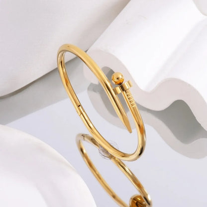 304 Stainless Steel 18K Gold Plated Simple Style Classic Style Commute Solid Color Bangle