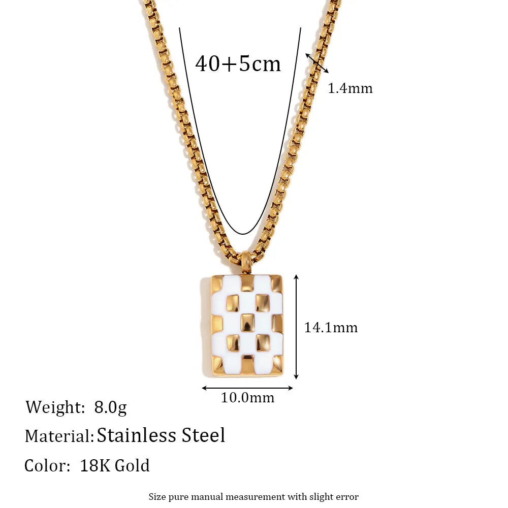 304 Stainless Steel 18K Gold Plated Simple Style Classic Style Enamel Plating Lattice Rectangle Pendant Necklace