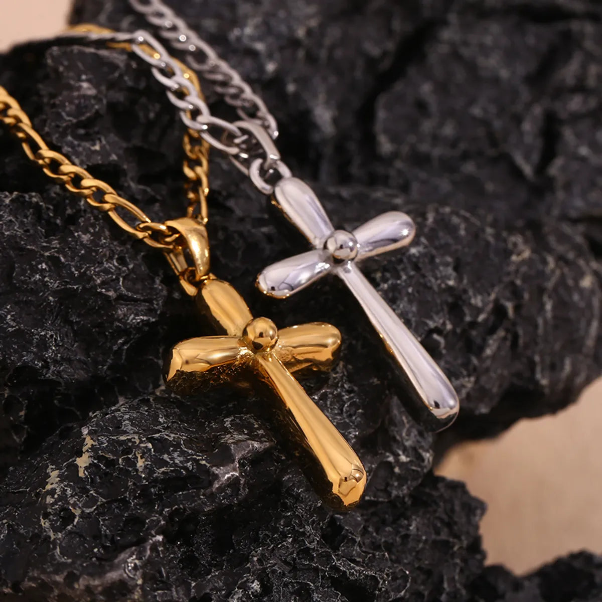 Wholesale Jewelry Simple Style Cross 304 Stainless Steel 18K Gold Plated Pendant Necklace