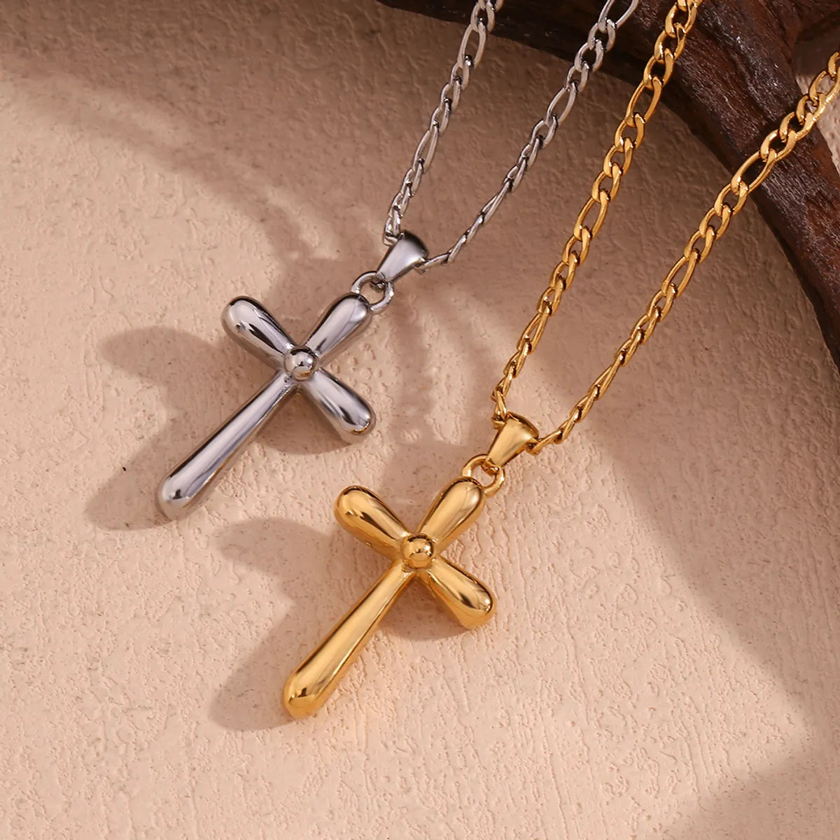 Wholesale Jewelry Simple Style Cross 304 Stainless Steel 18K Gold Plated Pendant Necklace