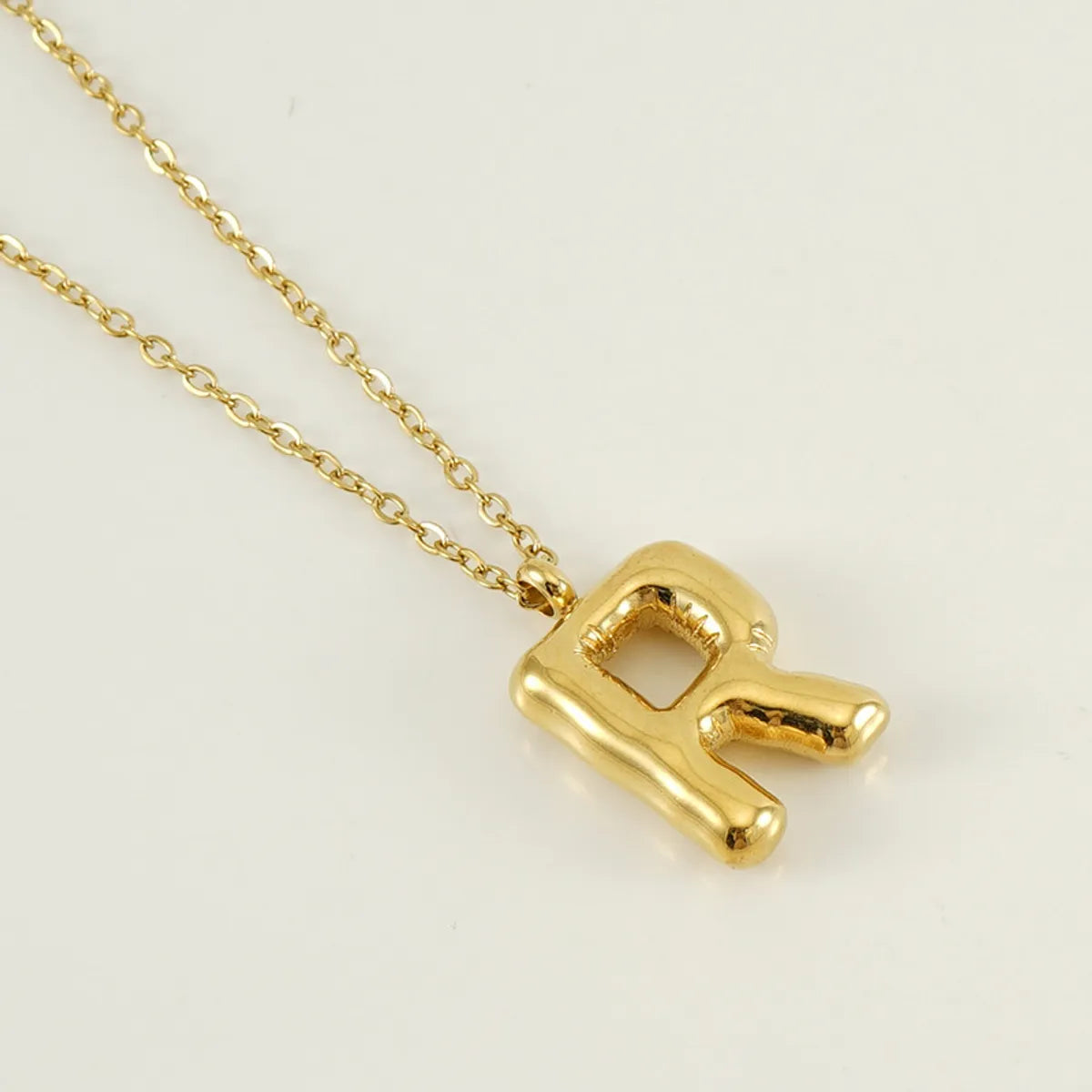 304 Stainless Steel 18K Gold Plated Simple Style Letter Pendant Necklace