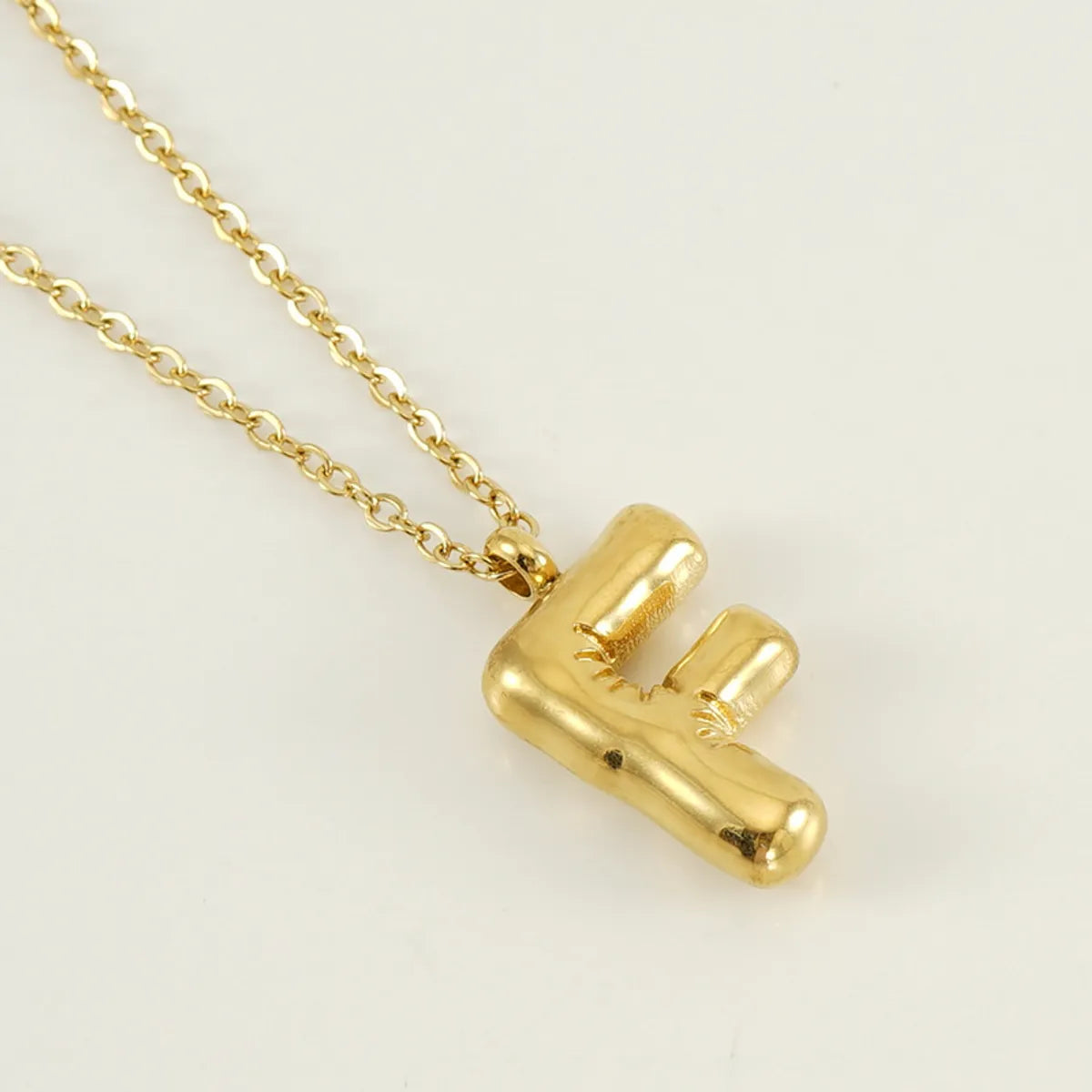 304 Stainless Steel 18K Gold Plated Simple Style Letter Pendant Necklace