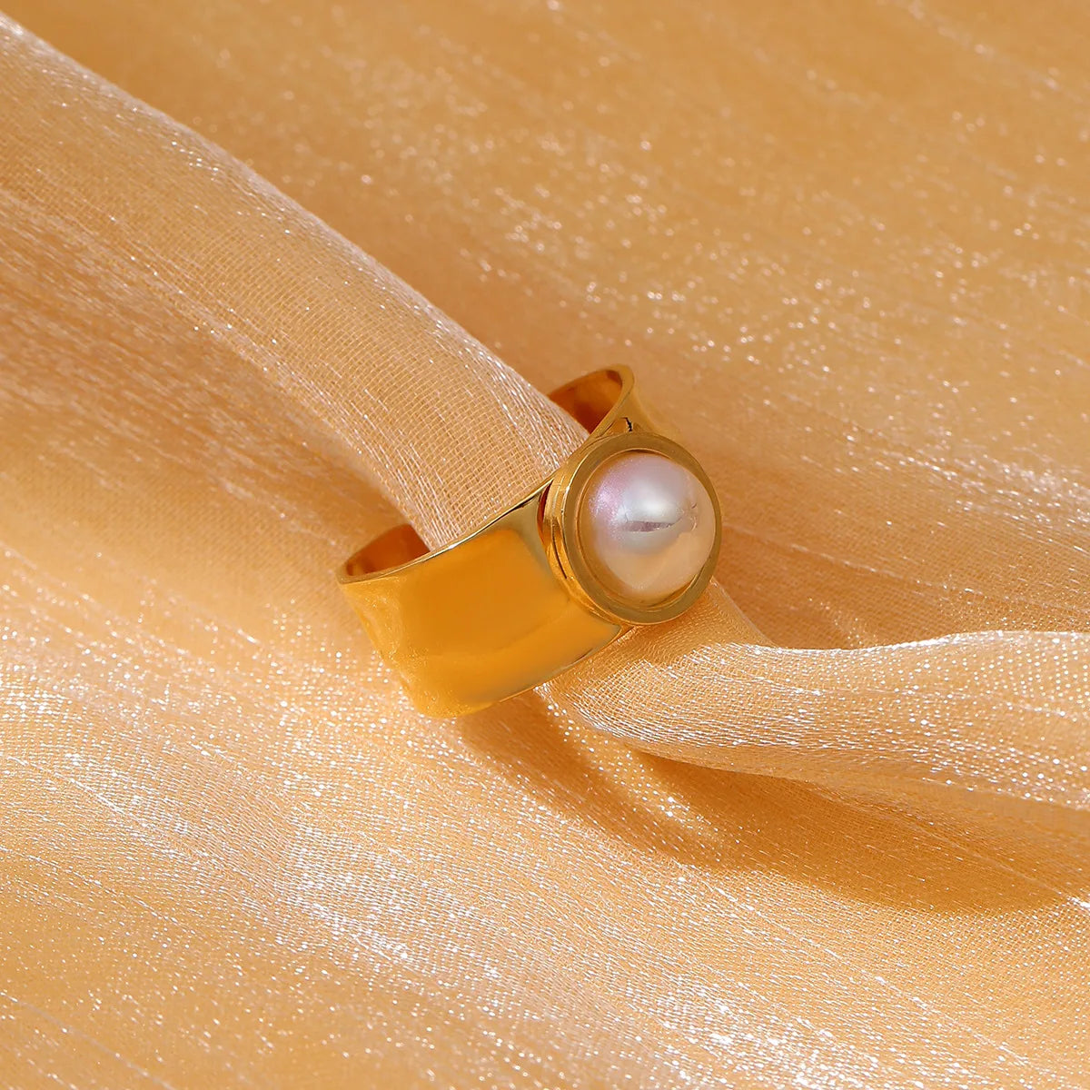 304 Stainless Steel 18K Gold Plated Simple Style Plating Heart Shape Pearl Rings