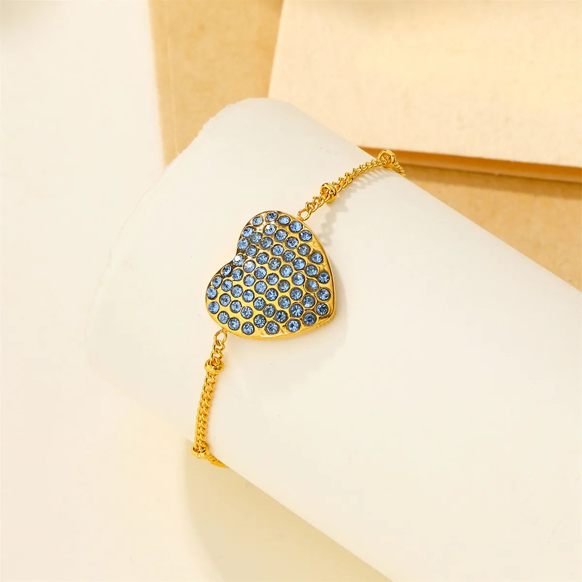 Sweet Shiny Heart Shape 201 Stainless Steel 304 Stainless Steel 18K Gold Plated Zircon Bracelets In Bulk