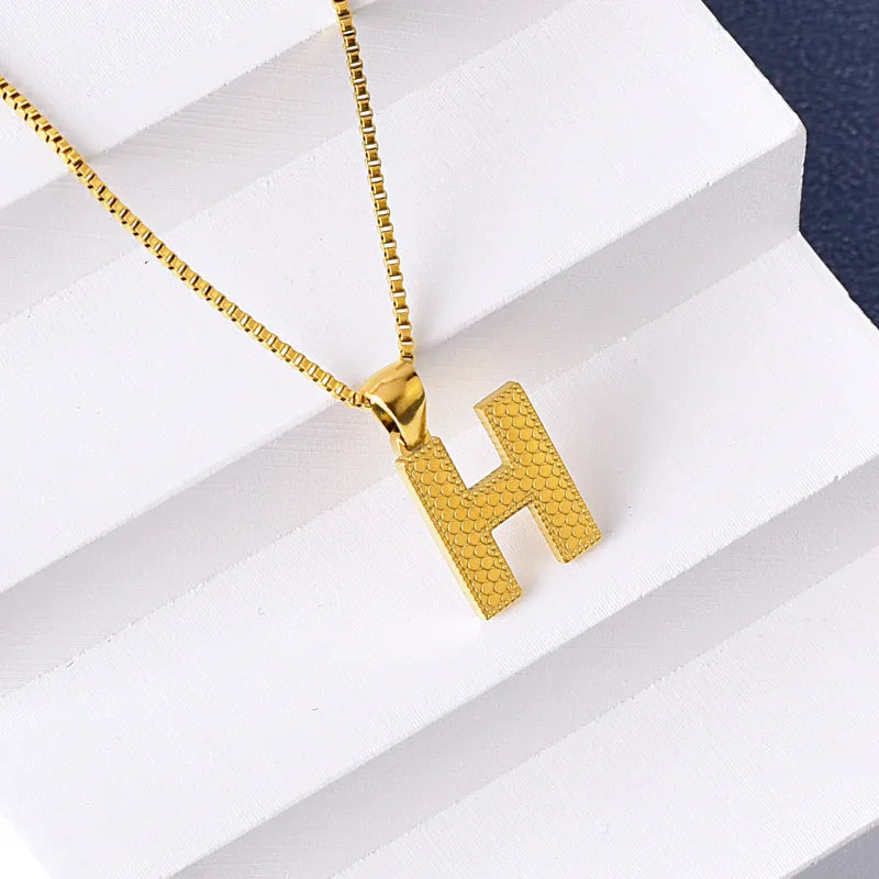 304 Stainless Steel 316 Stainless Steel  18K Gold Plated Basic Simple Style Classic Style Letter Pendant Necklace