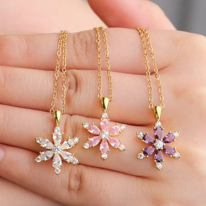 304 Stainless Steel Copper 18K Gold Plated Simple Style Classic Style Plating Inlay Flower Zircon Pendant Necklace