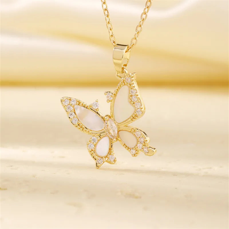 304 Stainless Steel Copper K Gold Plated Casual Vacation Sweet Three-Dimensional Inlay Butterfly Shell Zircon Pendant Necklace