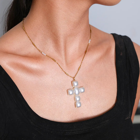 Wholesale Jewelry Elegant Modern Style Cross 304 Stainless Steel Pearl 14K Gold Plated Plating Inlay Pendant Necklace