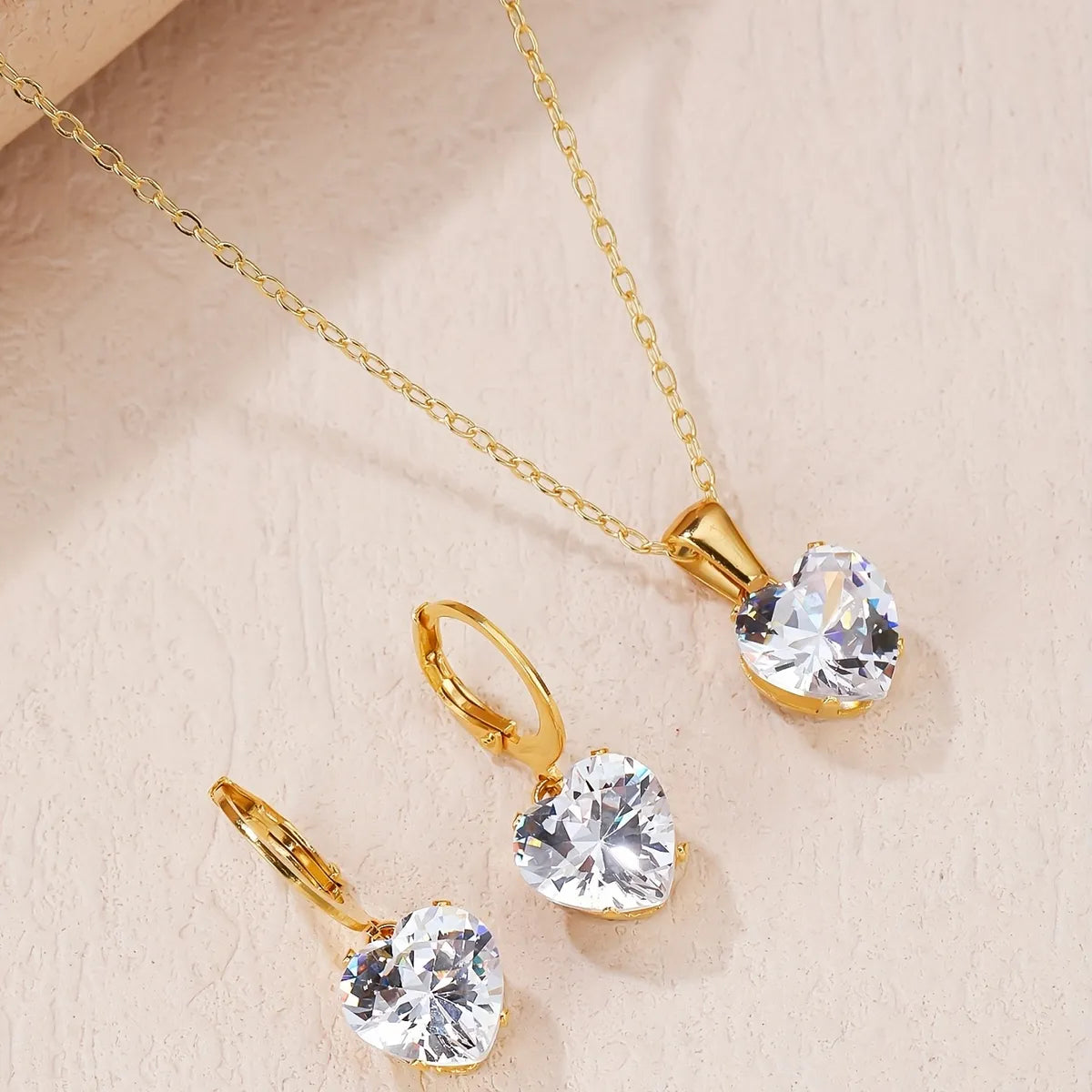 Wholesale Jewelry Luxurious Simple Style Heart Shape 304 Stainless Steel Zircon Gold Plated Plating Inlay Necklace