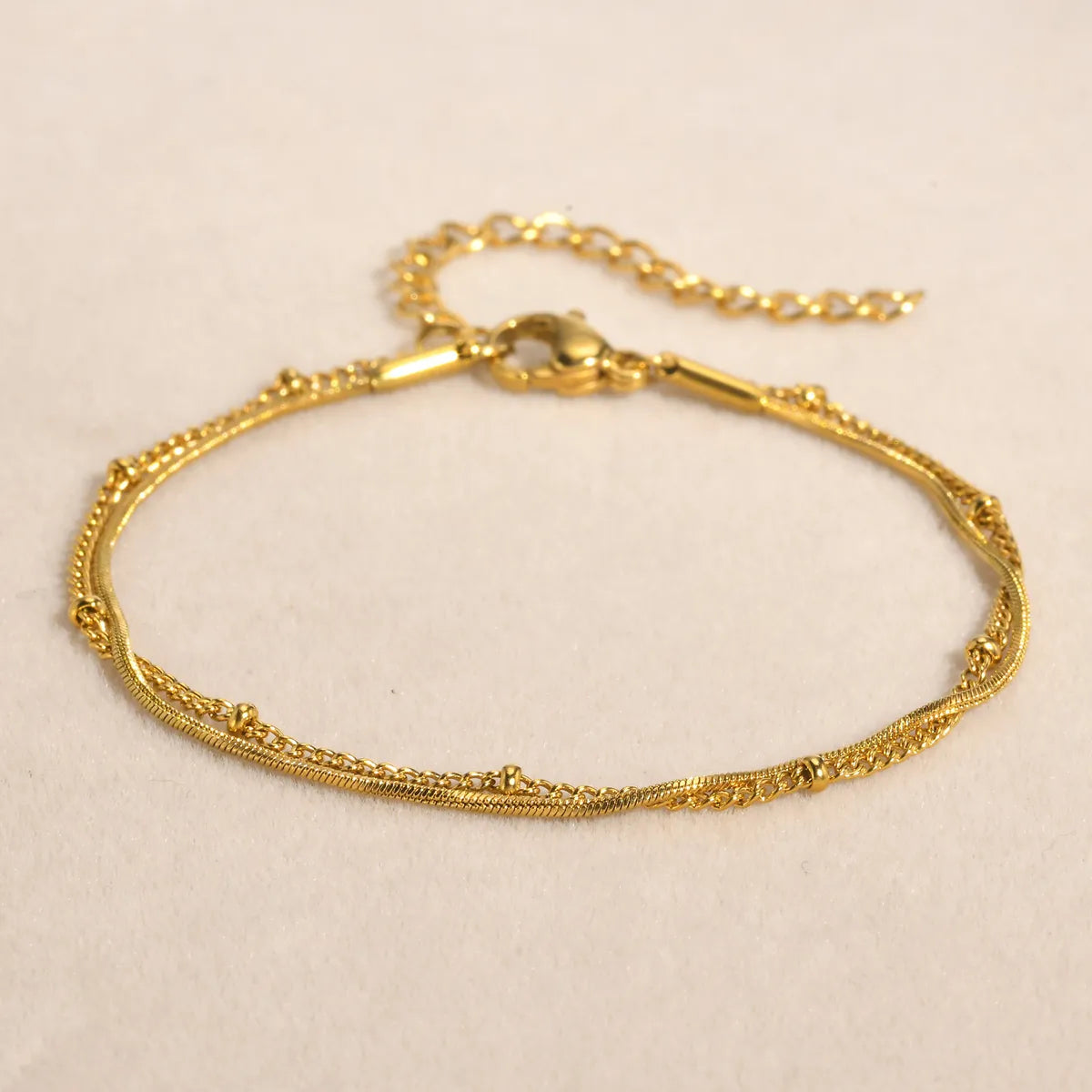 Simple Style Classic Style Solid Color 201 Stainless Steel Gold Plated Bracelets In Bulk