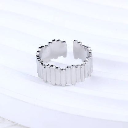 304 Stainless Steel Princess Simple Style Solid Color Rings