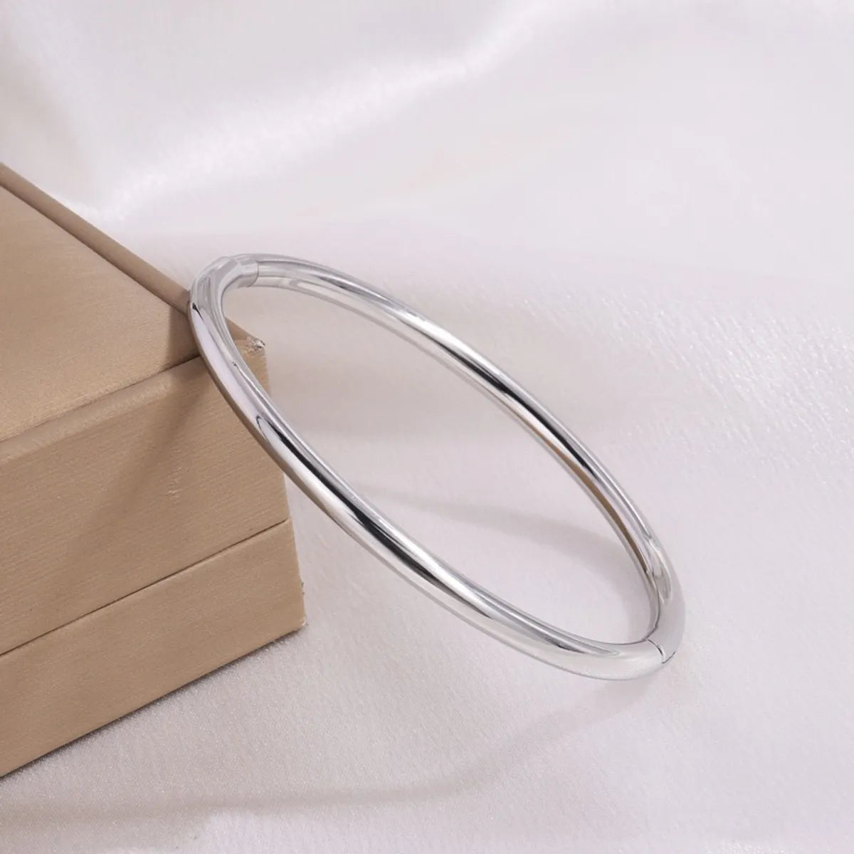 304 Stainless Steel Simple Style Round Bangle