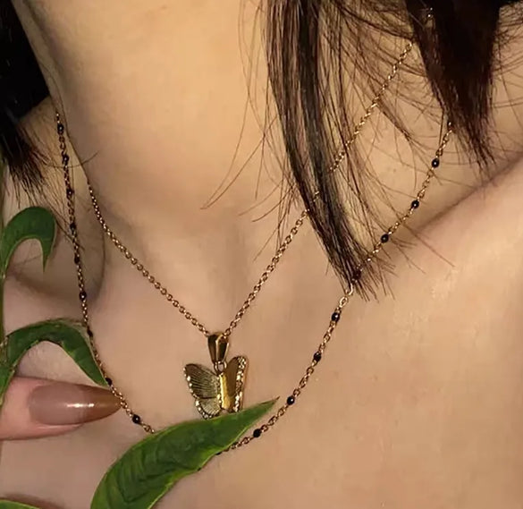 304 Stainless Steel Titanium Steel 18K Gold Plated Elegant Basic Simple Style Plating Inlay Solid Color Butterfly Rhinestones Pendant Necklace