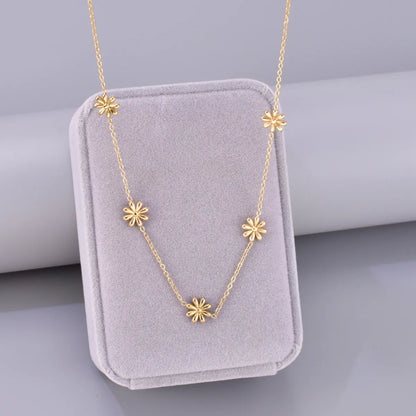 304 Stainless Steel Titanium Steel 18K Gold Plated Elegant Simple Style Plating Solid Color Necklace