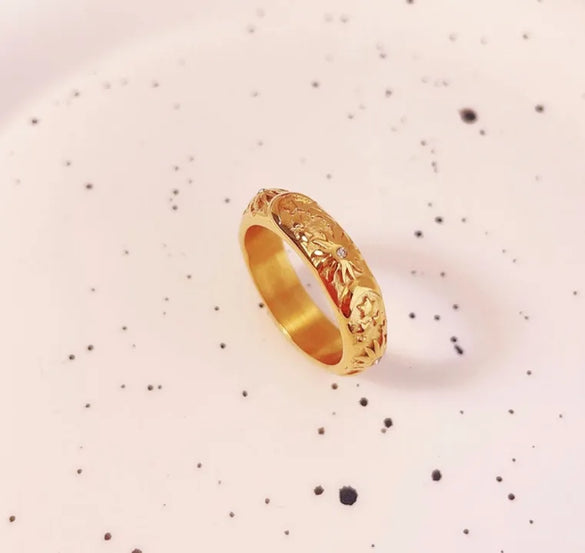 304 Stainless Steel Titanium Steel 18K Gold Plated Simple Style Classic Style Commute Inlay Sun Star Moon Zircon Rings