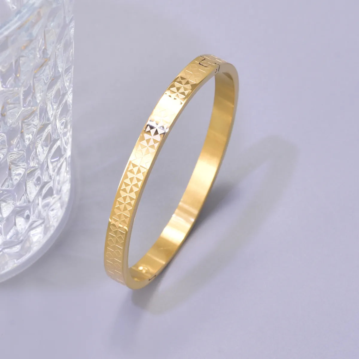 304 Stainless Steel Titanium Steel 18K Gold Plated Simple Style Classic Style Plating Solid Color Bangle