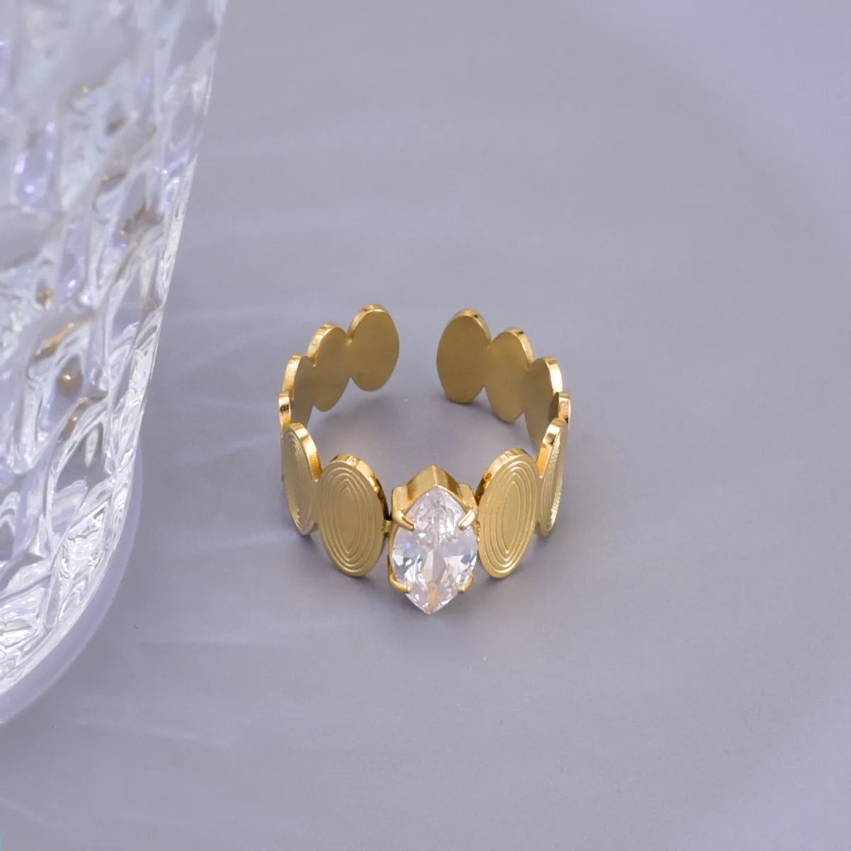 304 Stainless Steel Titanium Steel 18K Gold Plated Simple Style Inlay Round Artificial Rhinestones Open Rings